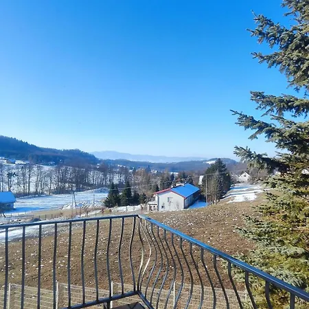 Baranie Wzgorze Ustron Basen Sauna Plac Zabaw * Cisownica