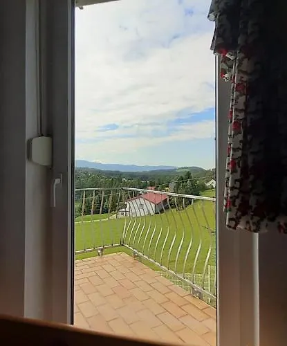 Hébergement de vacances Baranie Wzgorze Ustron Basen Sauna Plac Zabaw Cisownica