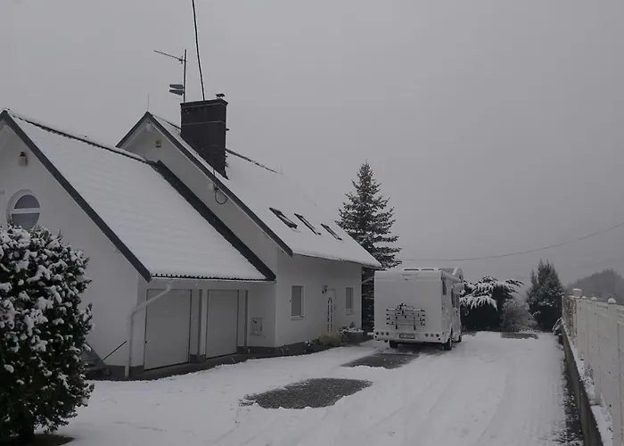 Baranie Wzgorze Ustron Basen Sauna Plac Zabaw Cisownica